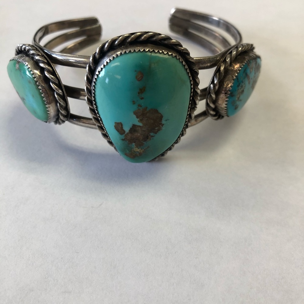 Sterling silver bracelet with turquoise